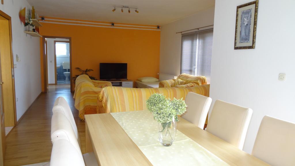 Apartments Braco Seget Vranjica Kültér fotó