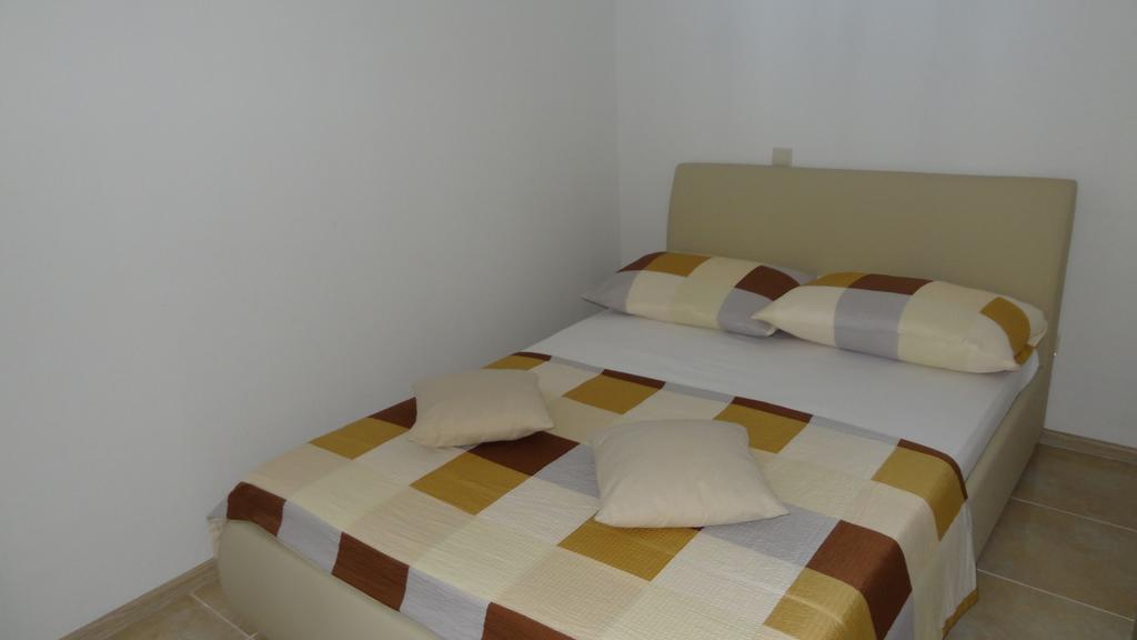 Apartments Braco Seget Vranjica Kültér fotó